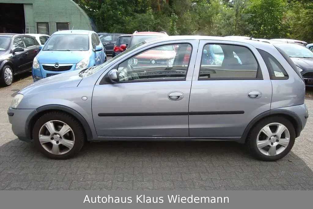Gebraucht Opel Corsa Enjoy 69 PS (50 kW) 2004 Silber Kleinwagen