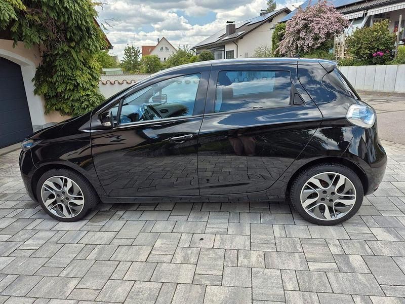 Schwarz Gebraucht 2015 Renault Zoe Zen Kleinwagen | 5.300 € (Guter Preis) - Bild 1/4
