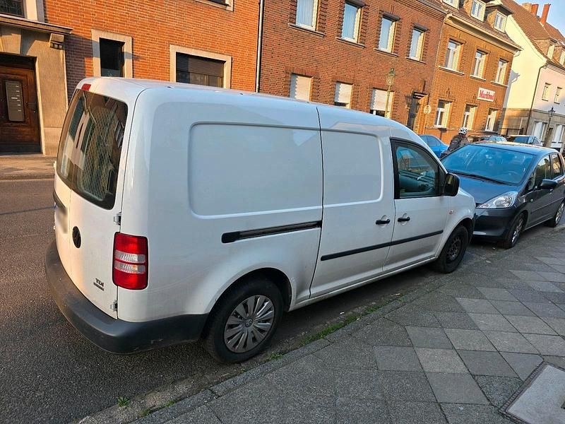 Gebraucht VW Caddy Maxi 102 PS (75 kW) 2015 Weiß Van / Kleinbus
