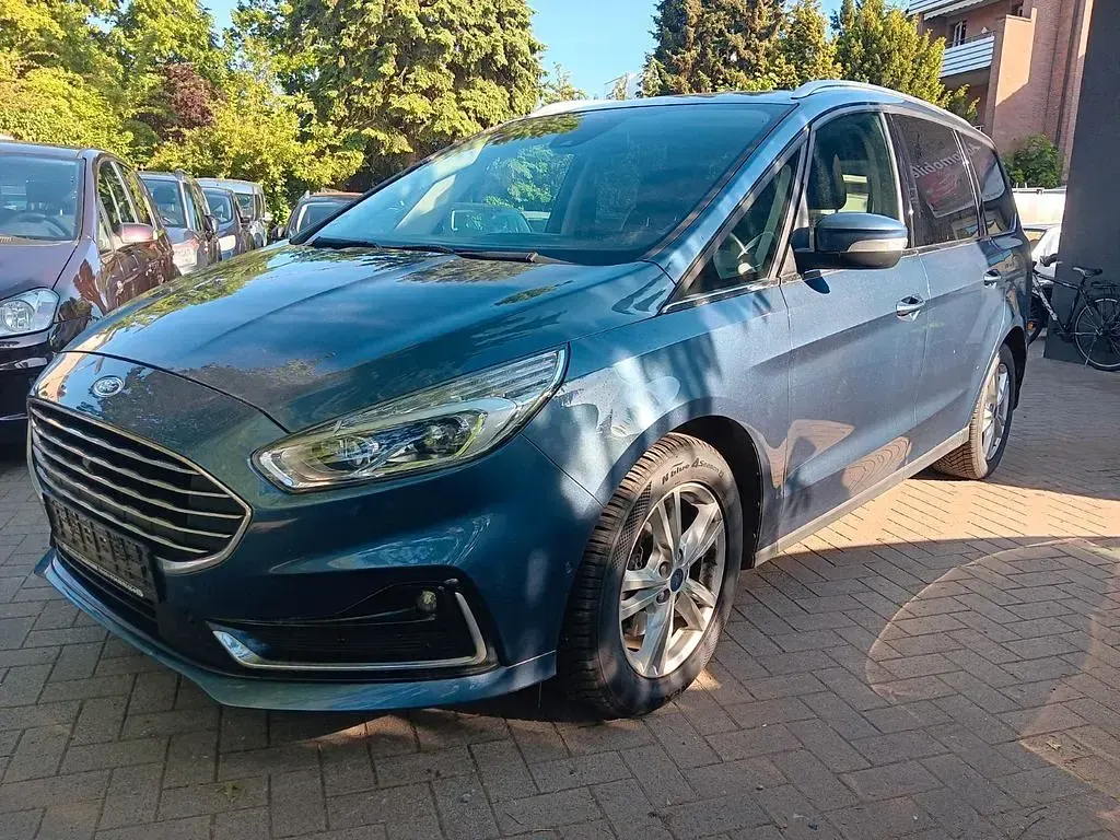 Używany Ford Galaxy Titanium 150 KM (110 kW) 2019 Niebieski Minivan