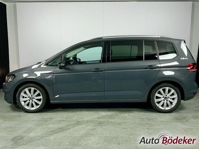 Gebraucht VW Touran Goal 150 PS (110 kW) 2025 Grau Van / Kleinbus