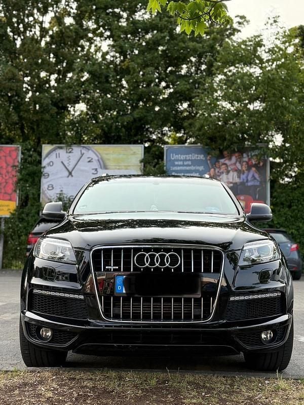 Schwarz Gebraucht 2012 Audi Q7 SUV | 17.000 € (Fairer Preis) - Bild 1/4