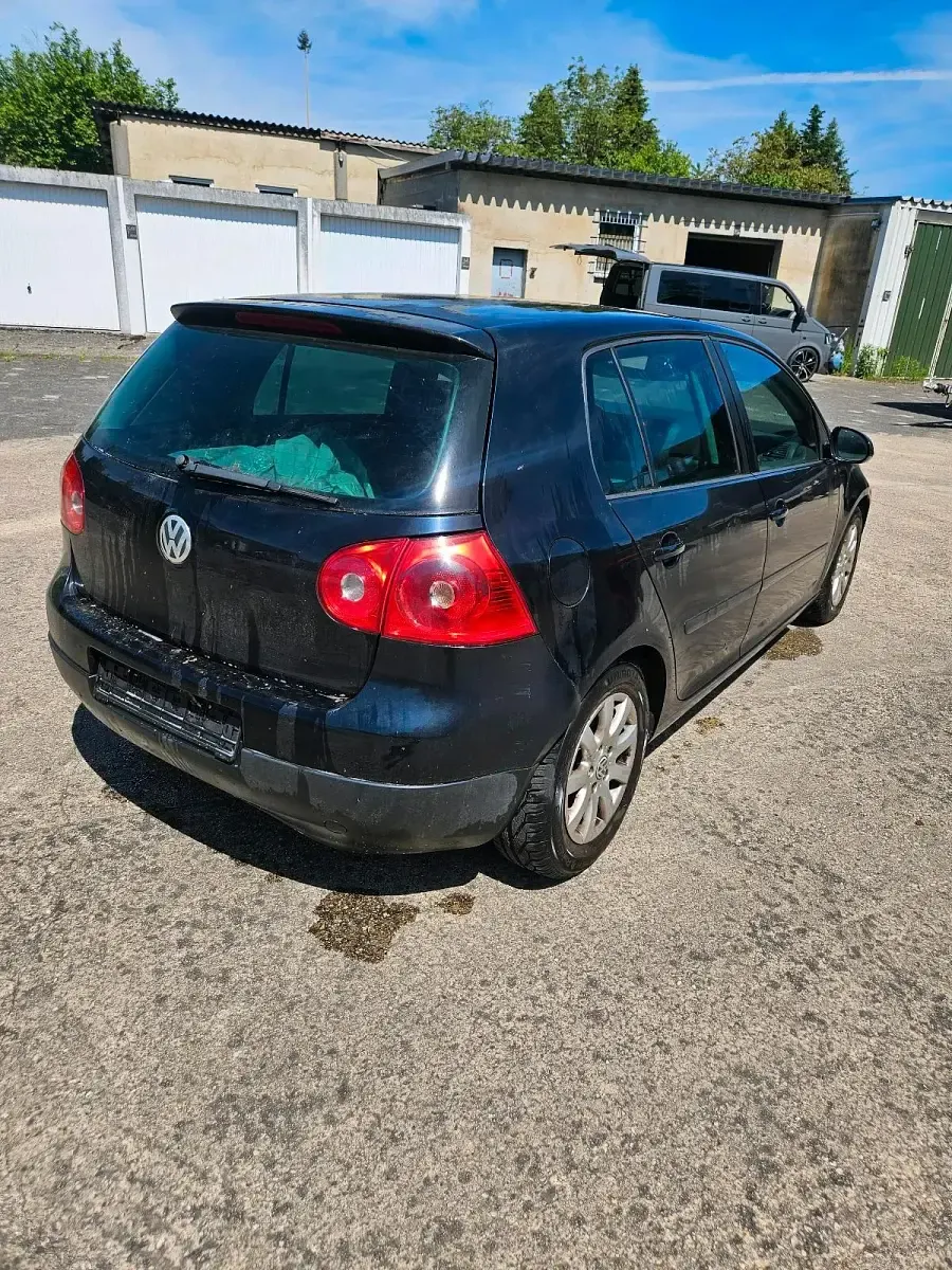 Gebraucht VW Golf IV 2004 Schwarz Limousine