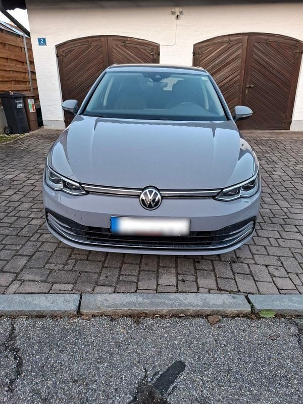Gebraucht VW Golf VII Style 150 PS (110 kW) 2020 Grau Limousine