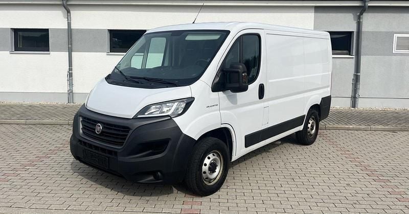 Weiß Gebraucht 2020 Fiat Ducato Van | 16.500 € (Superpreis) - Bild 1/4
