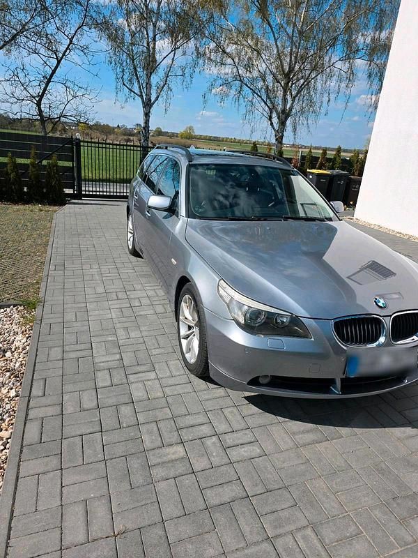 Second-hand BMW 525 192 CP (141 kW) 2004 Gri Break