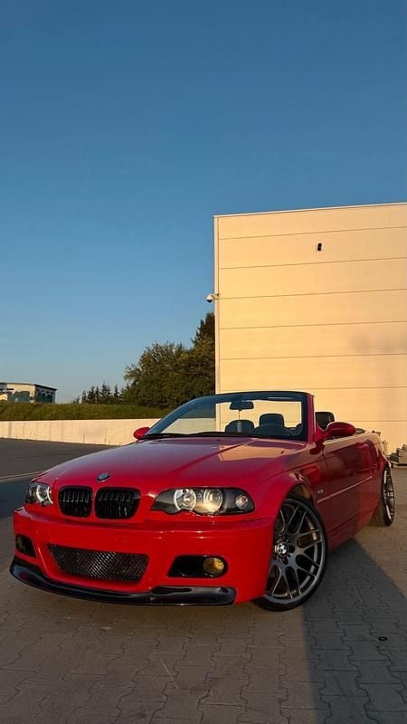 Rot Gebraucht 2001 BMW 323 Cabriolet M Sport Cabrio | 6.500 € - Bild 1/4