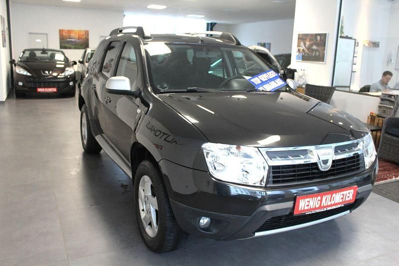 Gebraucht Dacia Duster Lauréate 105 PS (77 kW) 2010 Schwarz SUV