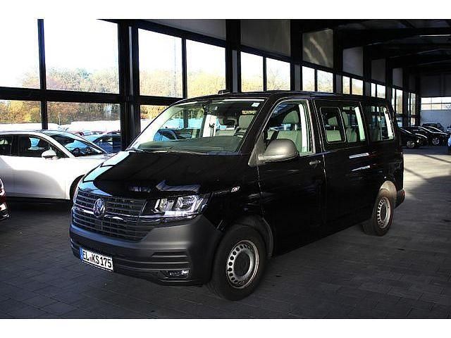 Schwarz Gebraucht 2023 VW Caravelle Van / Kleinbus | 38.990 € (Guter Preis) - Bild 1/4