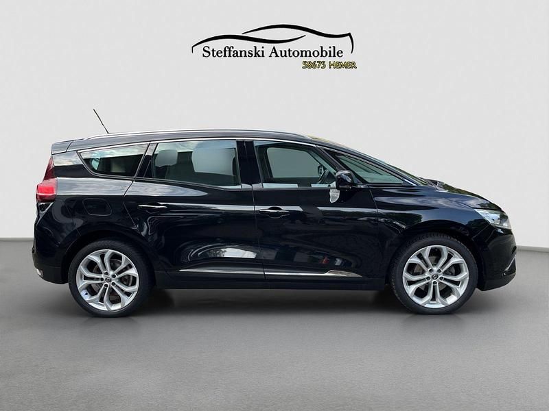 Gebraucht Renault Grand Scénic IV 116 PS (85 kW) 2018 Schwarz Van / Kleinbus