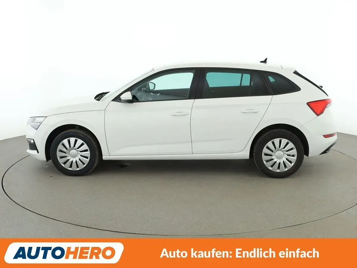 Gebraucht Skoda Scala Ambition 116 PS (85 kW) 2020 Weiß Kleinwagen