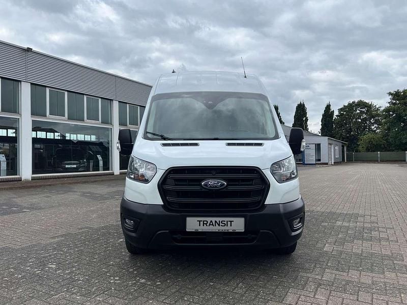 Używany Ford Transit Trend 131 KM (96 kW) 2024 Biały Minivan