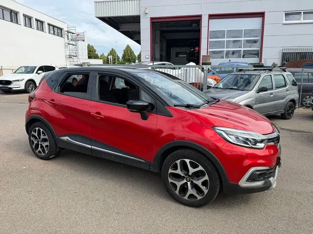 Gebraucht Renault Captur Collection 150 PS (110 kW) 2019 Rot SUV