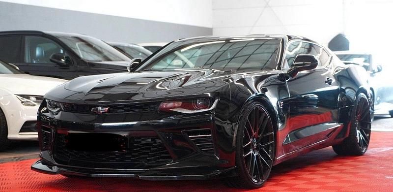 Schwarz Gebraucht 2016 Chevrolet Camaro Coupé | 38.900 € - Bild 1/4