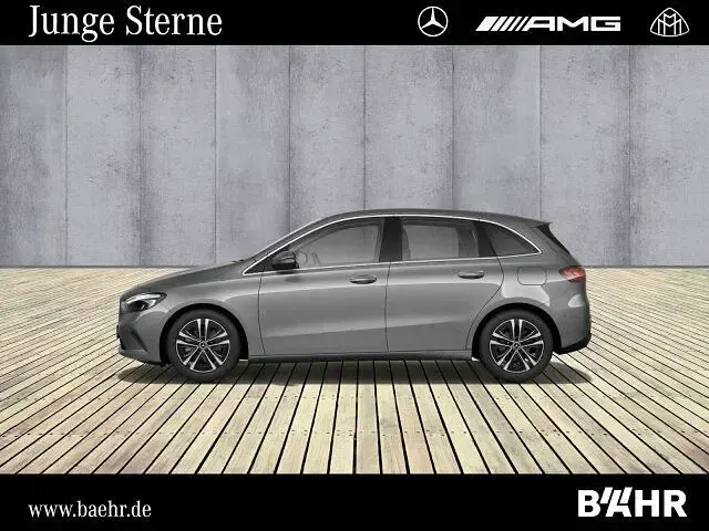 Gebraucht Mercedes B180 Progressive 136 PS (100 kW) 2025 Lack mountaingrau Kleinwagen