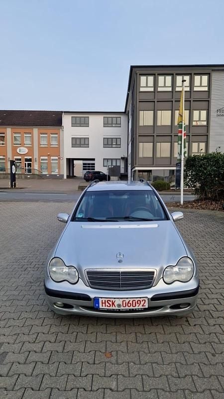 Gebraucht Mercedes C200 116 PS (85 kW) 2002 Silber Kombi