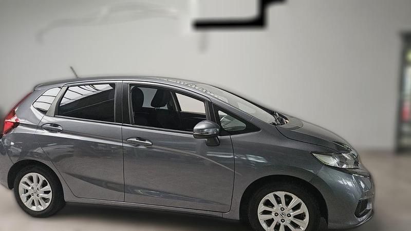 Grau metallic Gebraucht 2019 Honda Jazz Comfort Kleinwagen | 12.830 € (Fairer Preis) - Bild 1/4