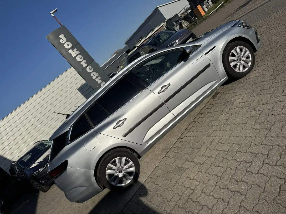 Gebraucht Renault Mégane GrandTour 116 PS (85 kW) 2021 Highland grey (metallic) Kombi