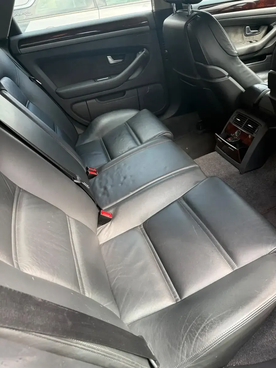 Gebraucht Audi A8 280 PS (205 kW) 2003 Grau Limousine