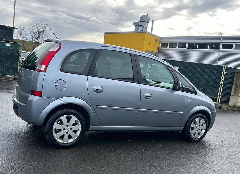 Gebraucht Opel Meriva Cosmo 105 PS (77 kW) 2005 Van / Kleinbus