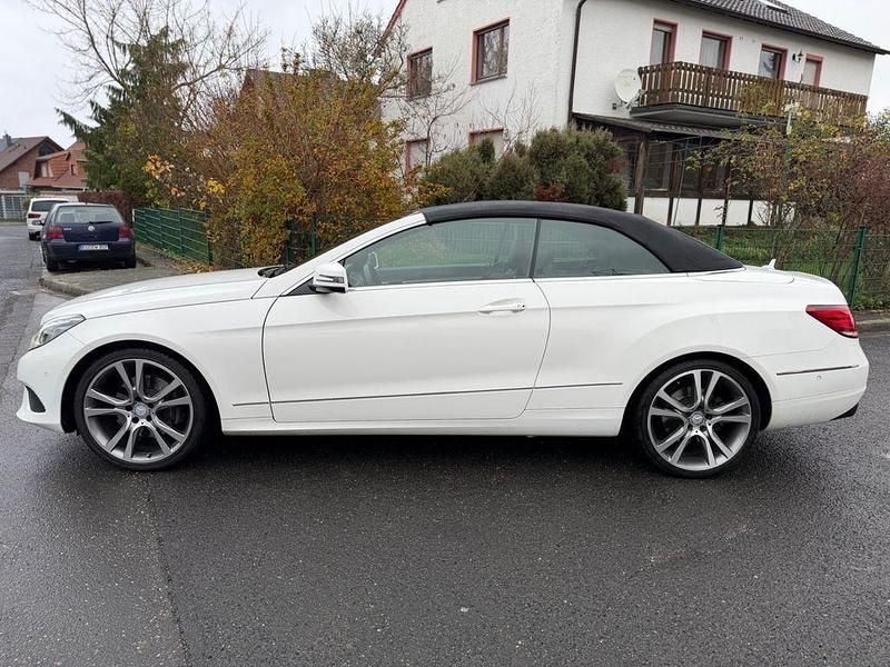 Gebraucht Mercedes E300 252 PS (185 kW) 2013 Weiß Cabrio