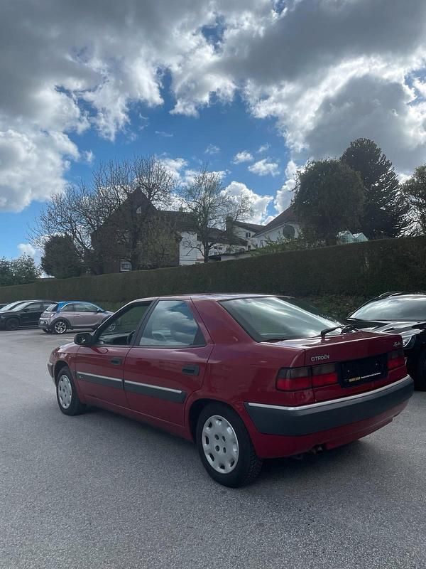 Gebraucht Citroën Xantia 110 PS (80 kW) 1996 Rot Limousine