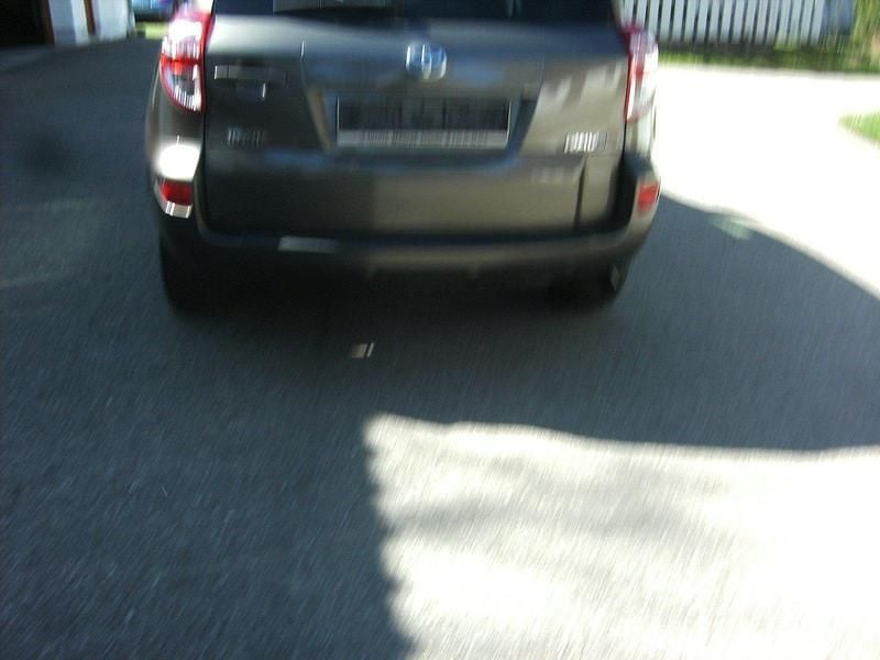 Gebraucht Toyota RAV4 150 PS (110 kW) 2009 Braun SUV