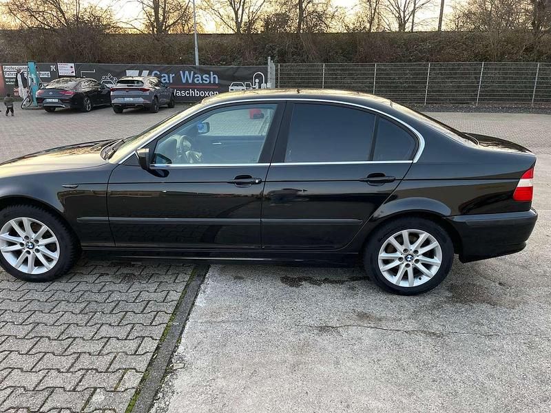 Gebraucht BMW 316 116 PS (85 kW) 2004 Limousine
