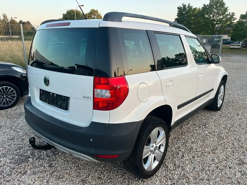 Gebraucht Skoda Yeti Experience 140 PS (102 kW) 2010 Weiß SUV