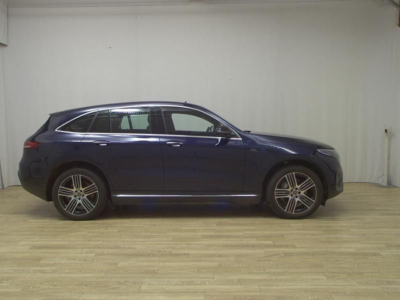Blau Gebraucht 2021 Mercedes EQC400 SUV | 29.480 € (Guter Preis) - Bild 1/4