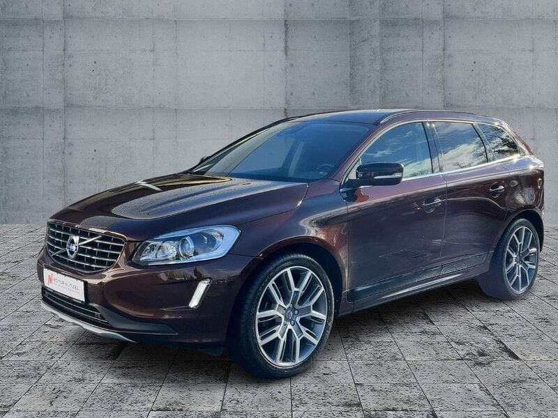 Gebraucht Volvo XC60 190 PS (139 kW) 2017 Rich java / metallic SUV