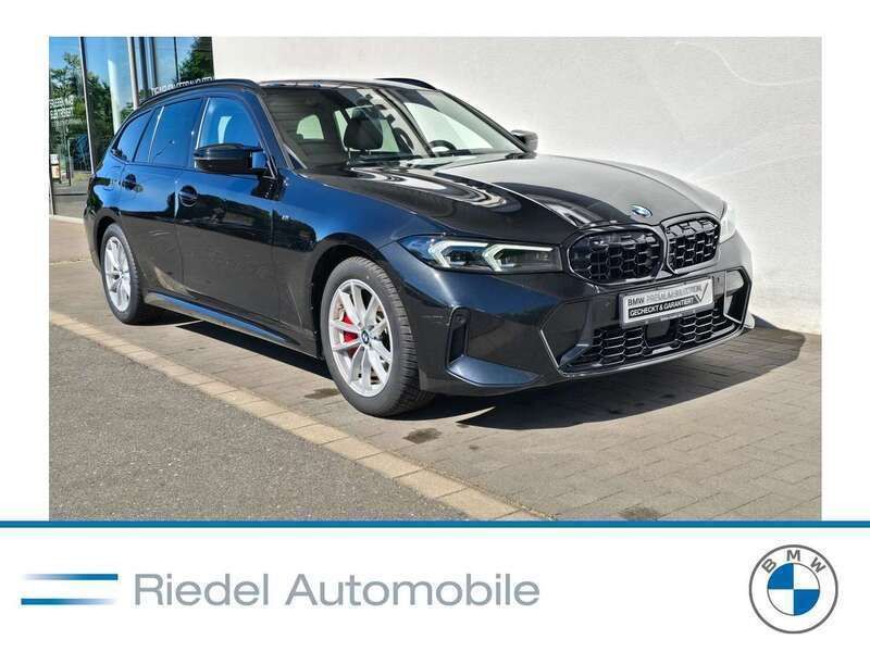 Saphirschwarz metallic Gebraucht 2024 BMW M340 M Sport Limousine | 55.440 € (Guter Preis) - Bild 1/3