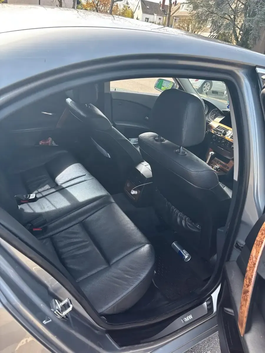 Gebraucht BMW 530 245 PS (180 kW) 2006 Limousine