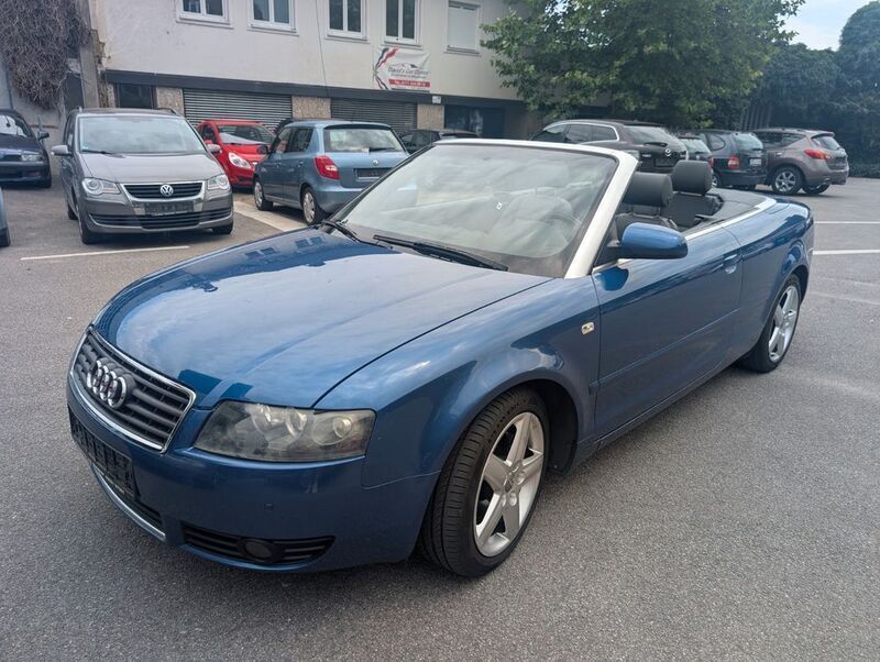 Blau Gebraucht 2005 Audi A4 Cabriolet Cabrio | 2.980 € (Superpreis) - Bild 1/4