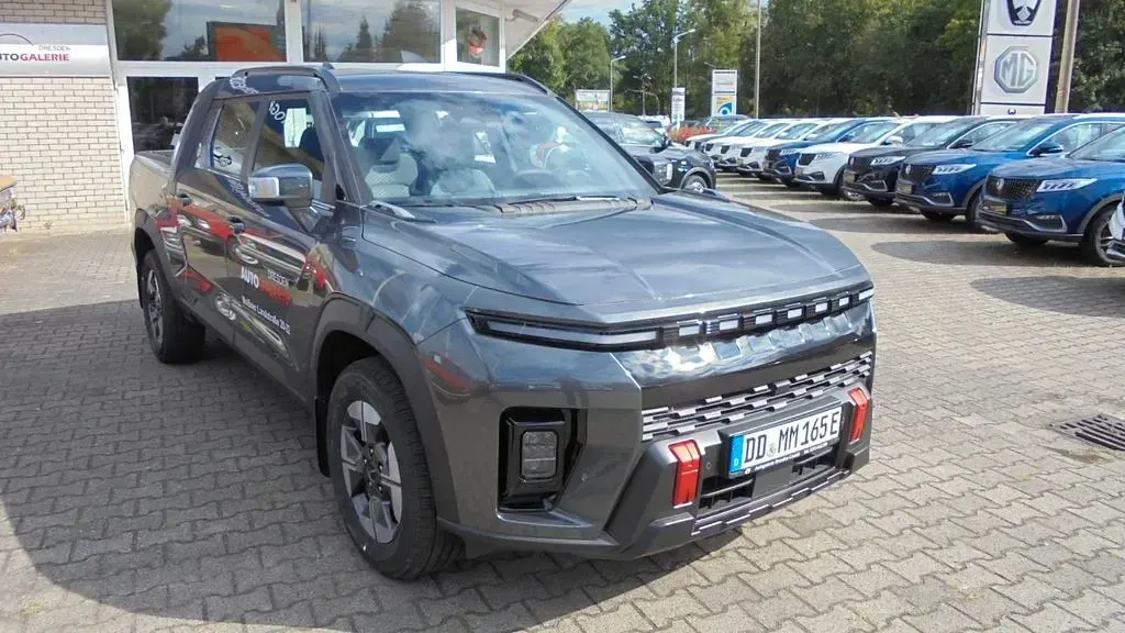 Neu KGM Musso 152 kW (207 PS) 2026 Grau Pickup