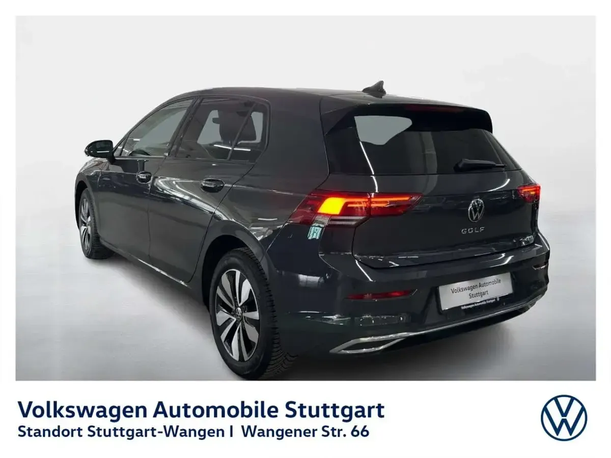 Gebraucht VW Golf VIII Move 110 PS (80 kW) 2024 Uranograu Limousine
