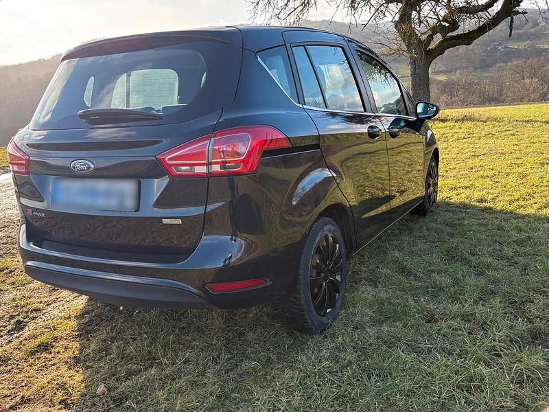 Gebraucht Ford B-MAX 101 PS (74 kW) 2014 Schwarz Van / Kleinbus