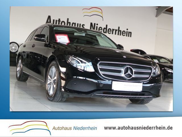 Gebraucht Mercedes E220 Avantgarde 194 PS (142 kW) 2016 Schwarz metallic Kombi