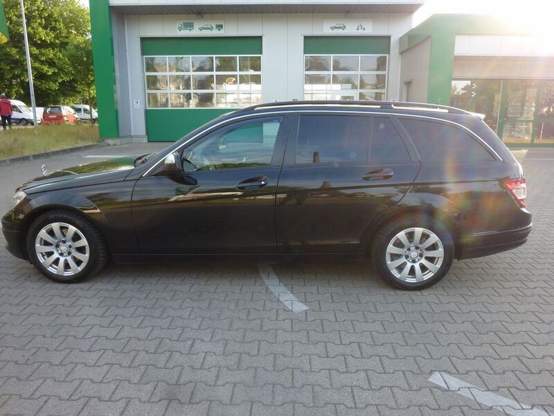 Schwarz Gebraucht 2008 Mercedes C220 Kombi | 5.500 € (Fairer Preis) - Bild 1/4