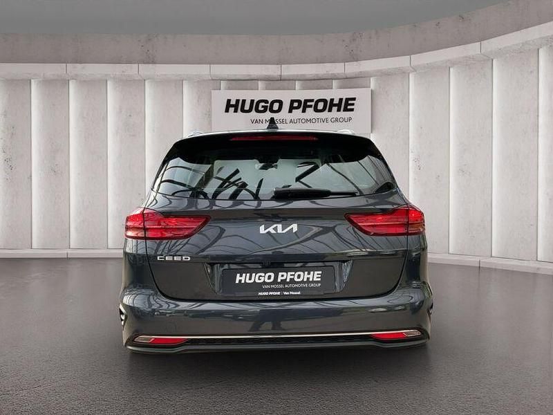 Gebraucht Kia Ceed Vision 101 PS (74 kW) 2023 Modellpflege Kleinwagen