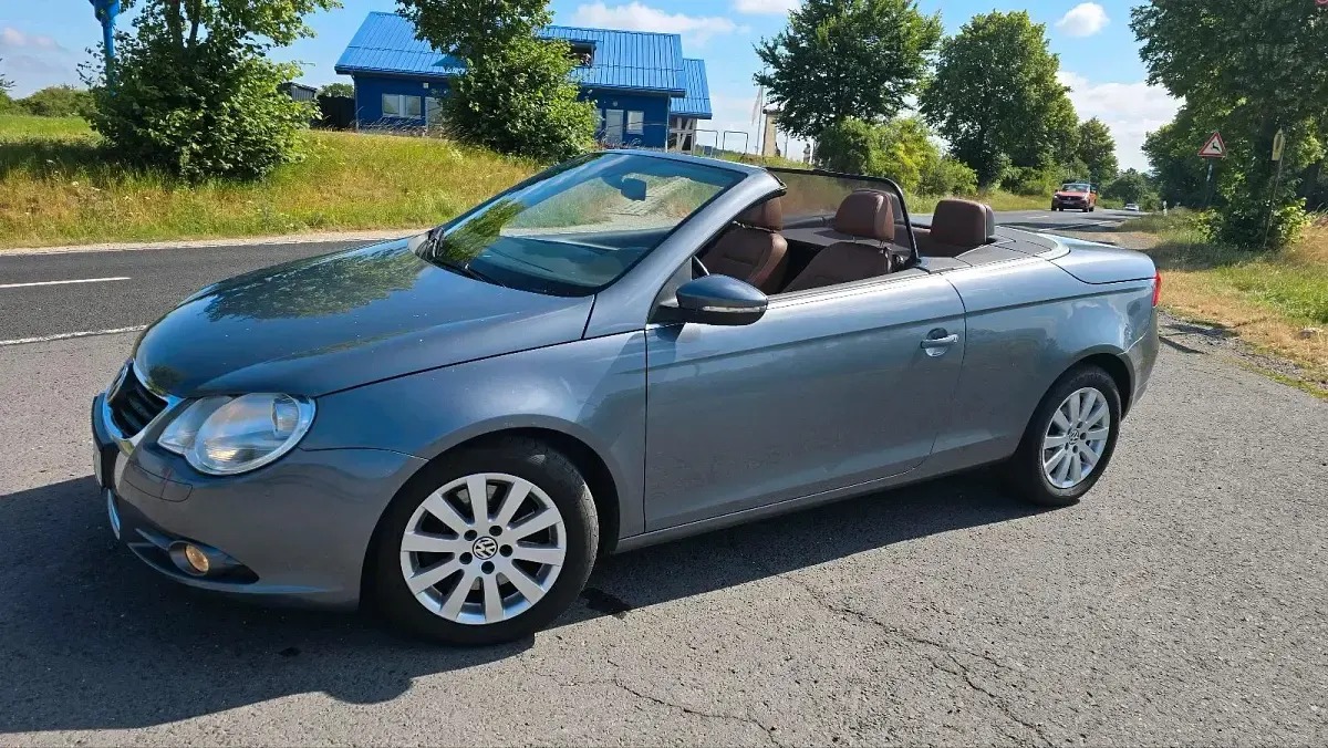 Gebraucht VW Eos 140 PS (102 kW) 2009 Grau Cabrio