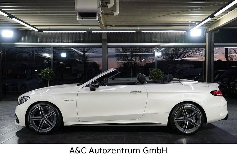 Gebraucht Mercedes C63 AMG AMG 476 PS (350 kW) 2019 Weiß Cabrio