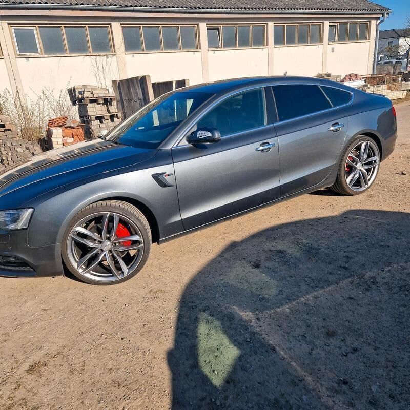 Grau Gebraucht 2013 Audi A5 Sportback S-Line Limousine | 14.300 € (Fairer Preis) - Bild 1/4