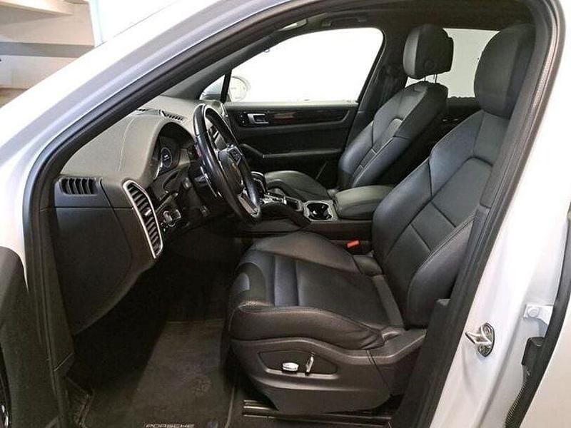 Gebraucht Porsche Cayenne 340 PS (250 kW) 2021 Weiß SUV