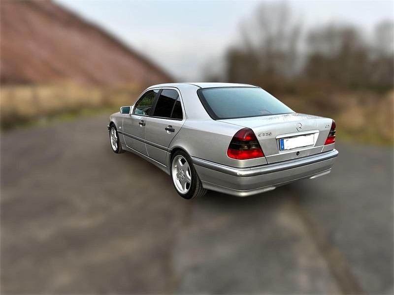 Gebraucht Mercedes C220 AMG 125 PS (91 kW) 1998 Silber Limousine