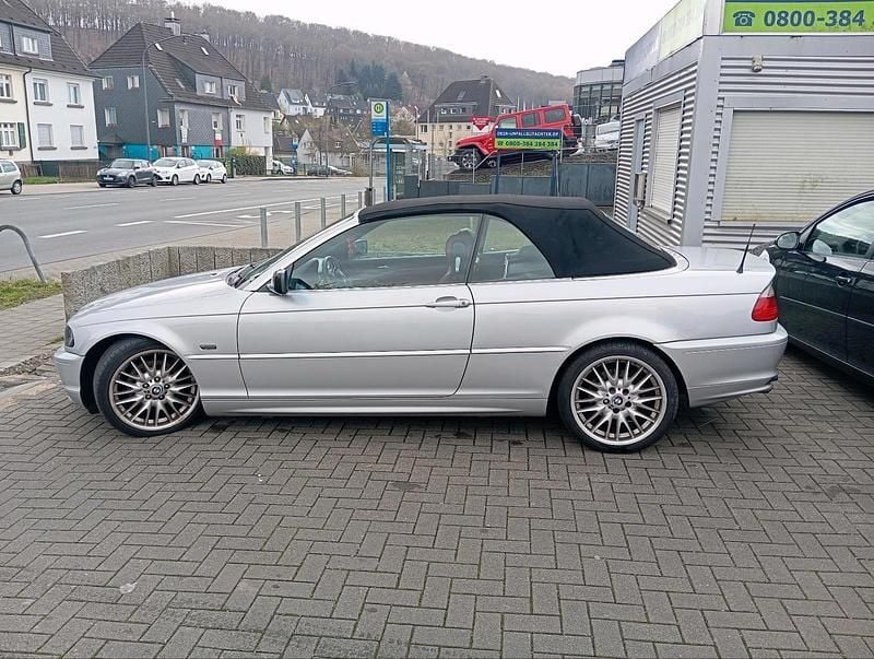 Używany BMW 320 170 KM (125 kW) 2002 Srebrny Kabriolet