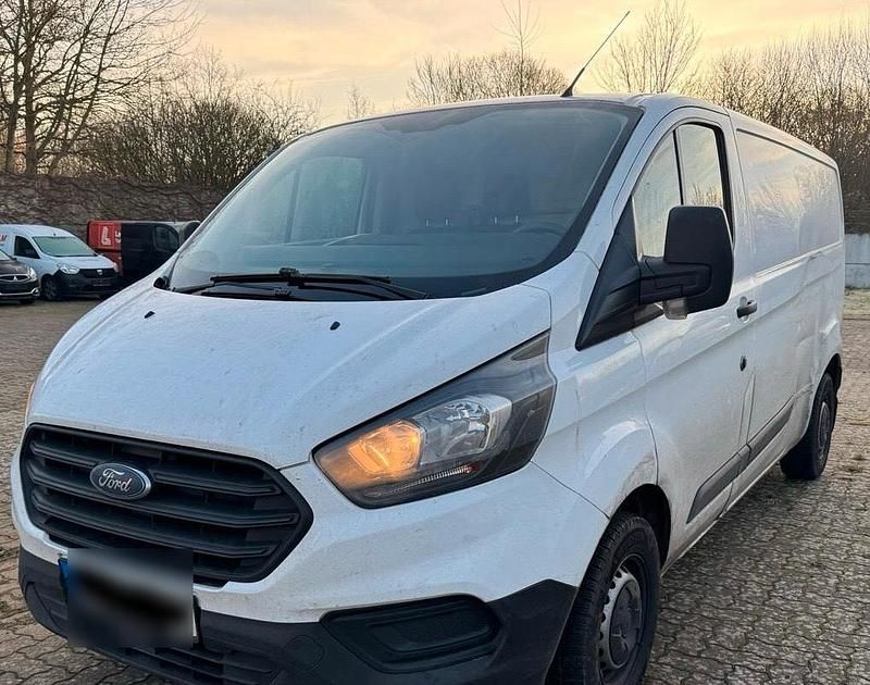 Gebraucht Ford Transit Custom 131 PS (96 kW) 2018 Van / Kleinbus