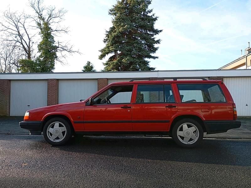 Rot Gebraucht 1994 Volvo 940 Kombi | 11.900 € - Bild 1/4