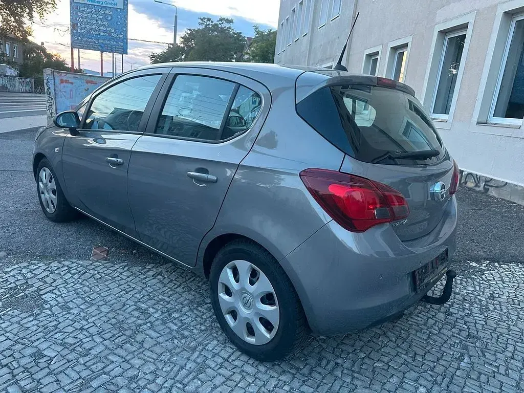 Gebraucht Opel Corsa Edition 90 PS (66 kW) 2015 Grau Kleinwagen