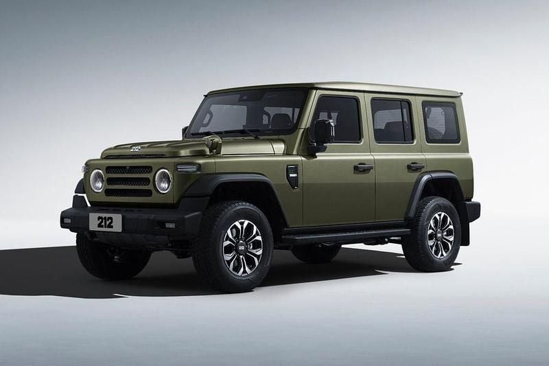 Neu BAW 212 166 PS (122 kW) 2026 Grün SUV